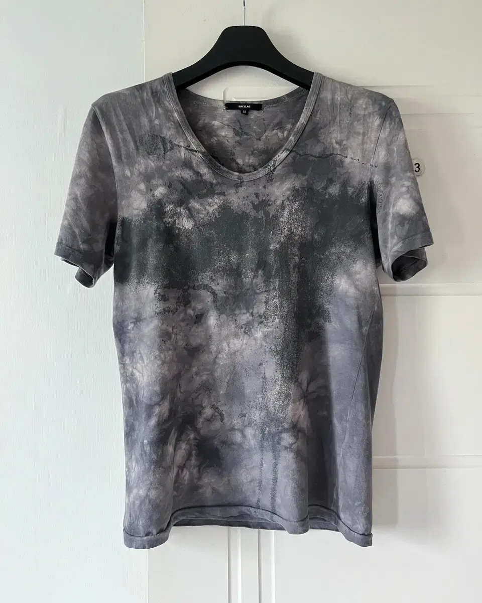 Shellac Tie-Dye Spray T-Shirt