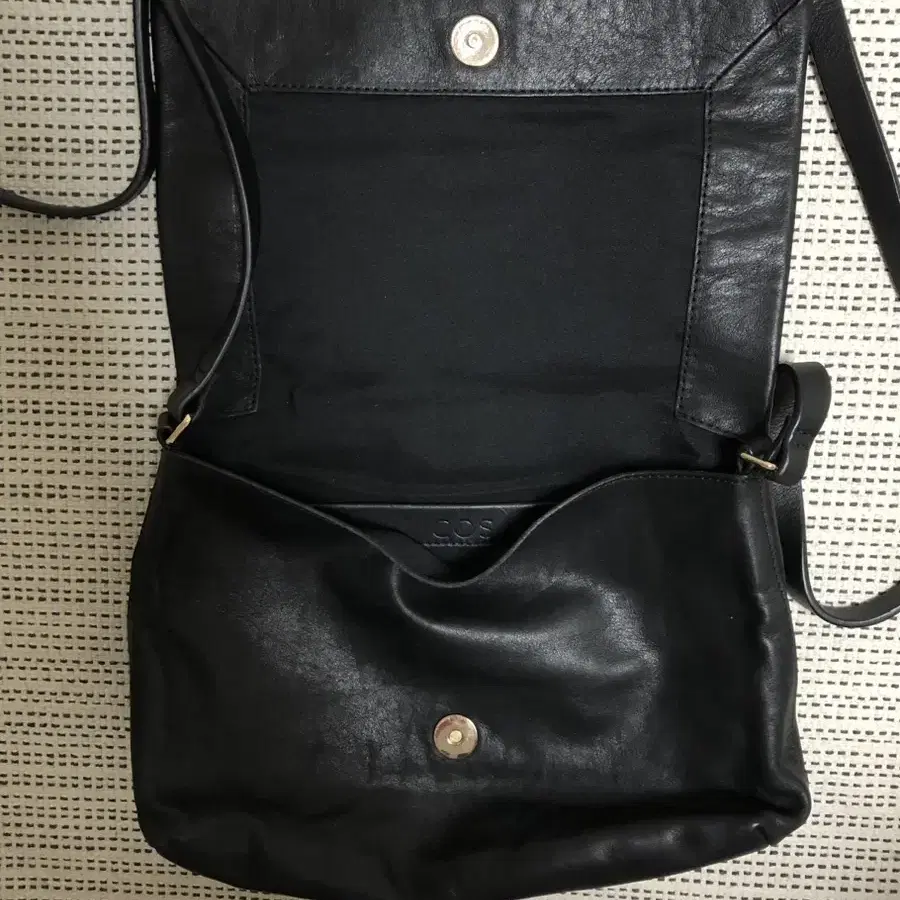 Cos leather cross bag