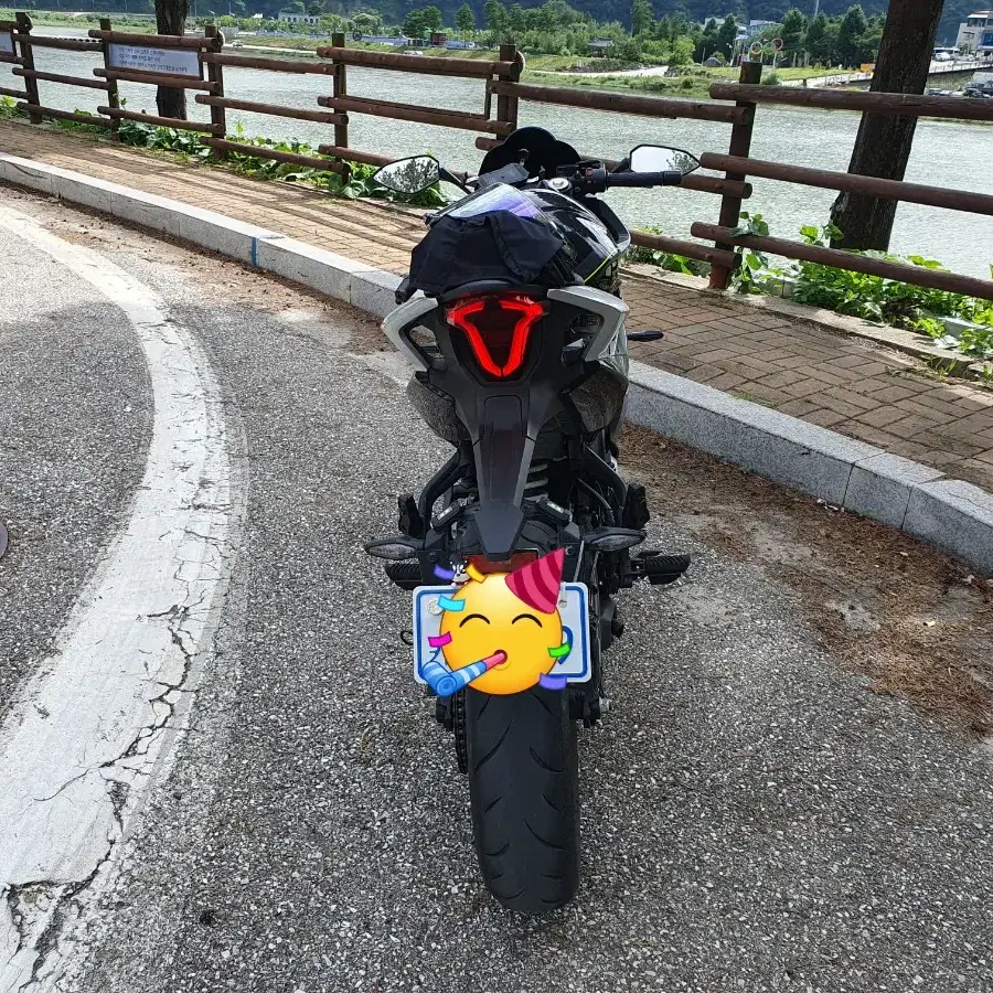 대차 cfmoto  300sr 판매도 해요(네고가능)