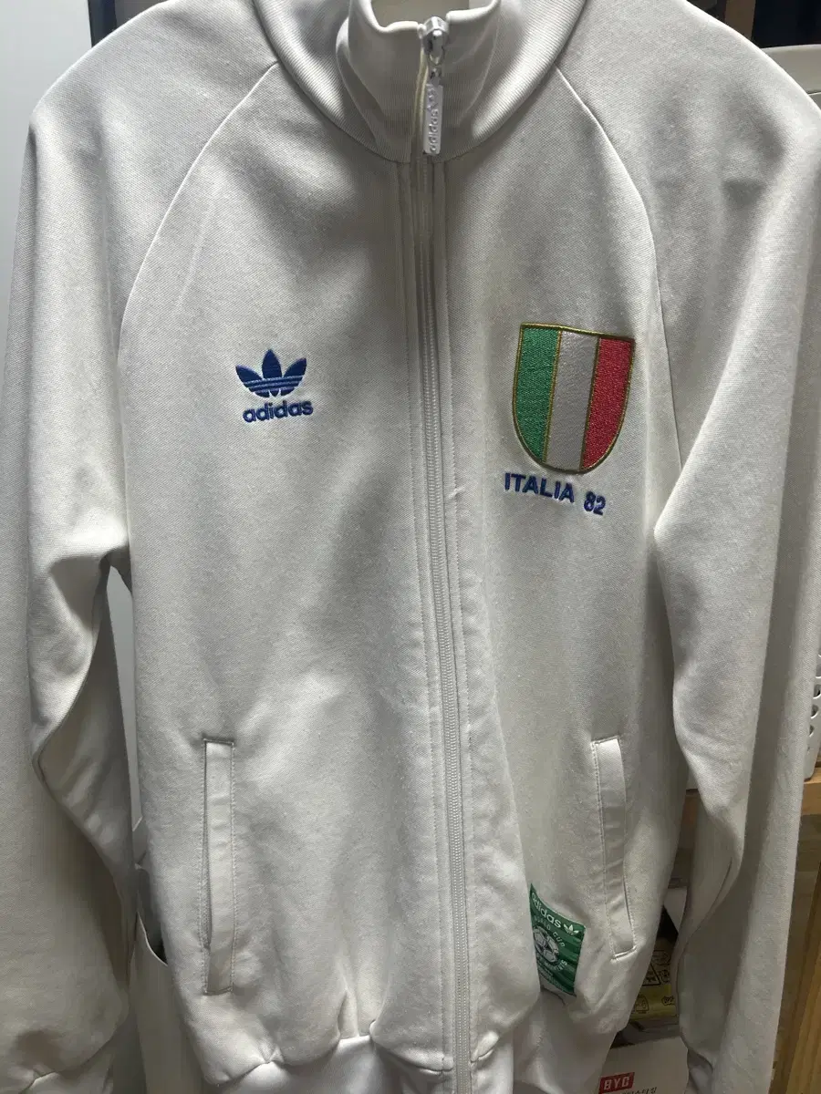 Adidas Italy Jersey for sale