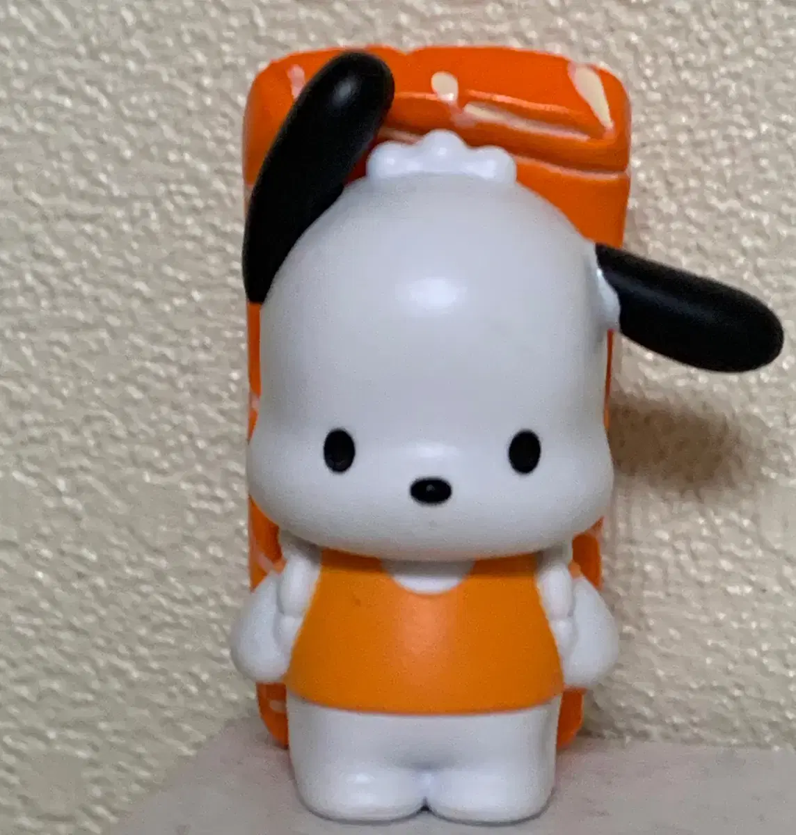 Pochacco Pochacco Salmon Gacha Figure