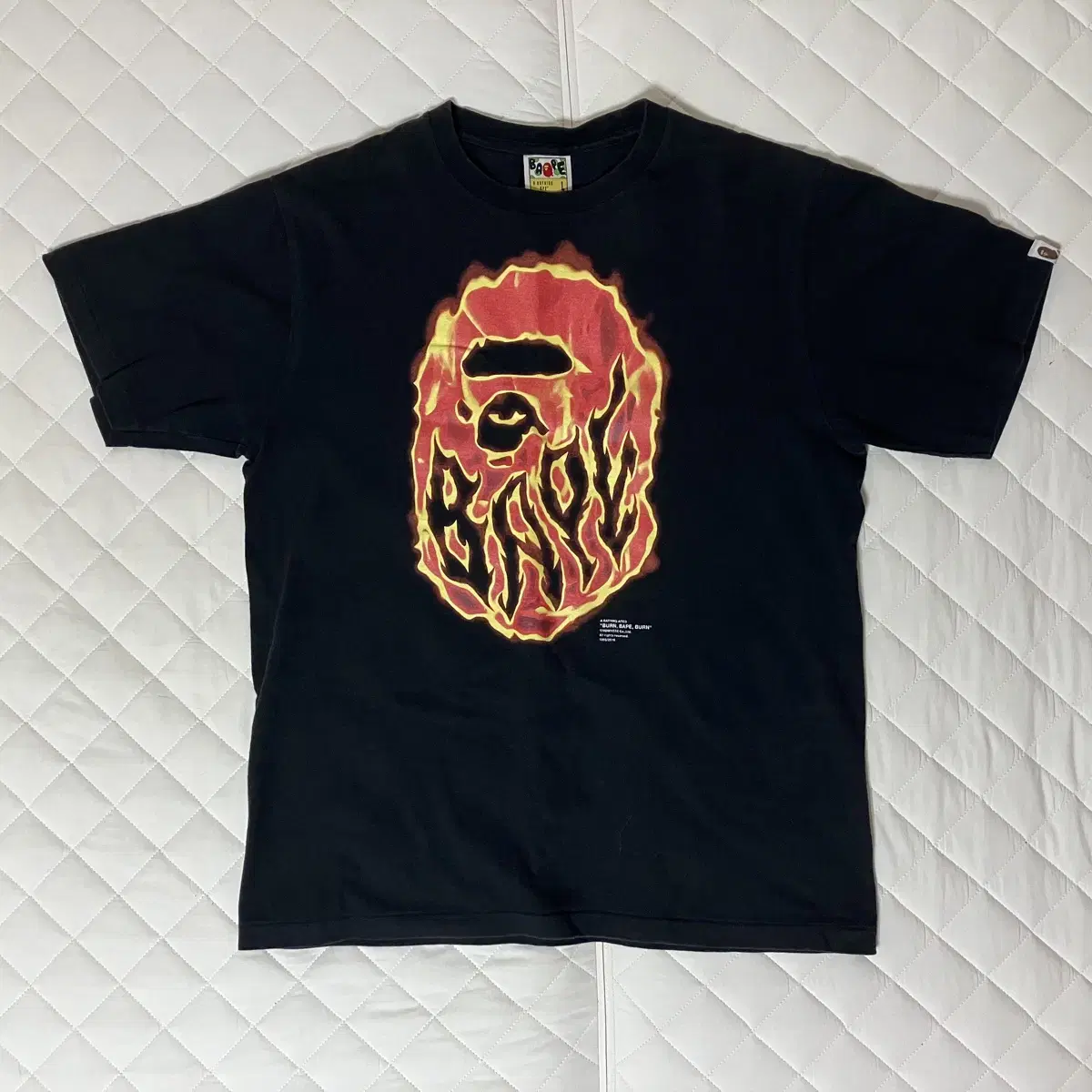 Supply)Vape BAPE Flame Ape Head Big Saru T-Shirt Black