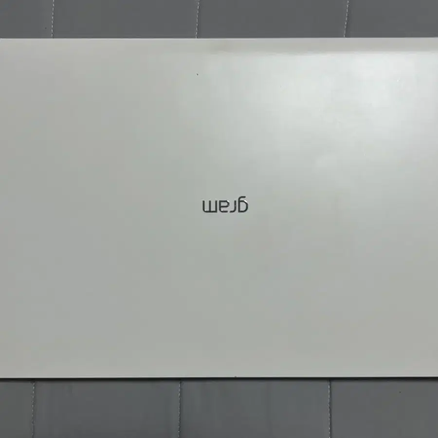 2020 그램15 15ZD90N-VX50K i5/16G