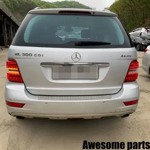 벤츠 ML300 CDI W164 2010년식 554201 분해 판매합니다