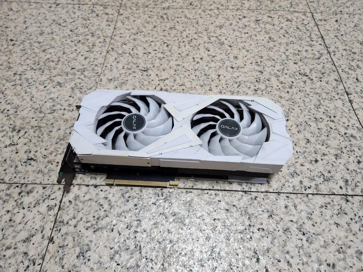 RTX3070Ti 갤럭시 그래픽카드