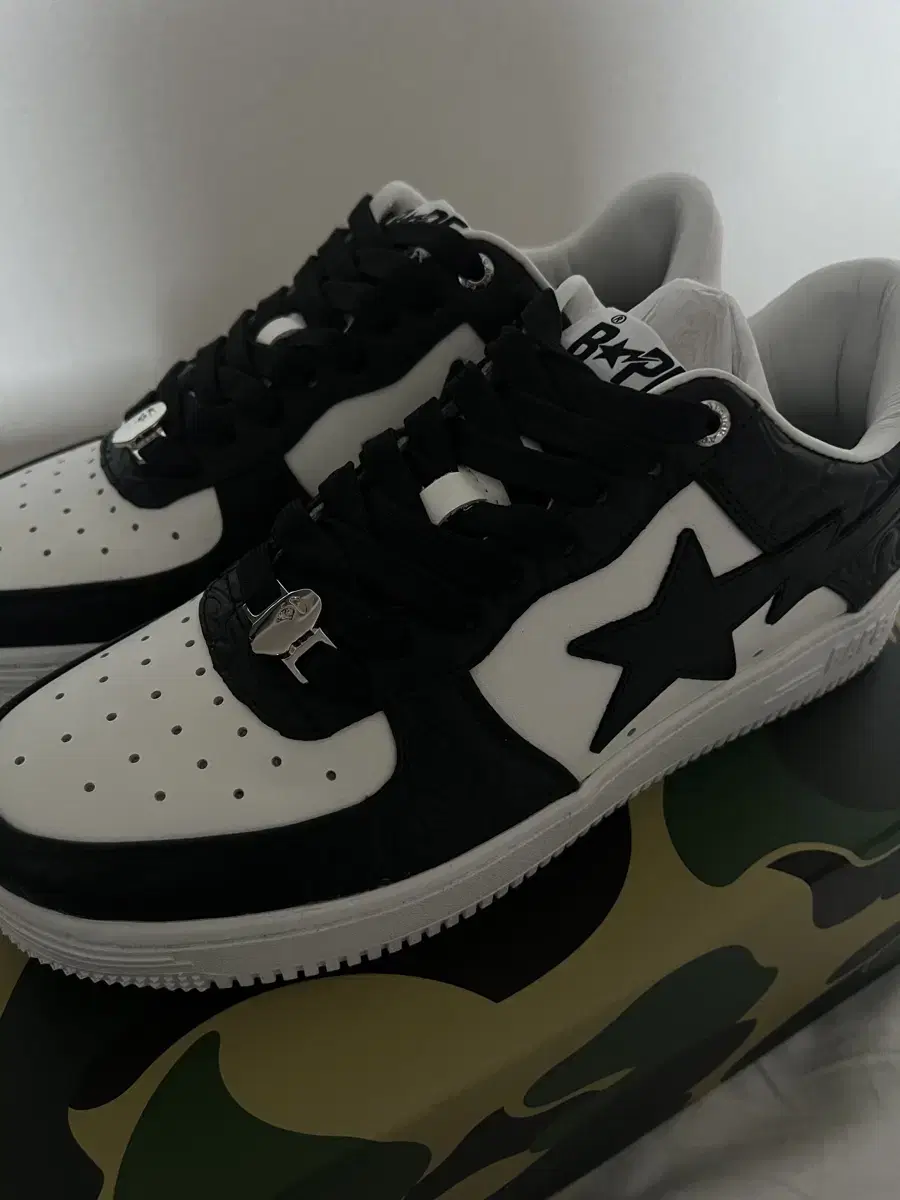 BAPE STA 새 상품 판매