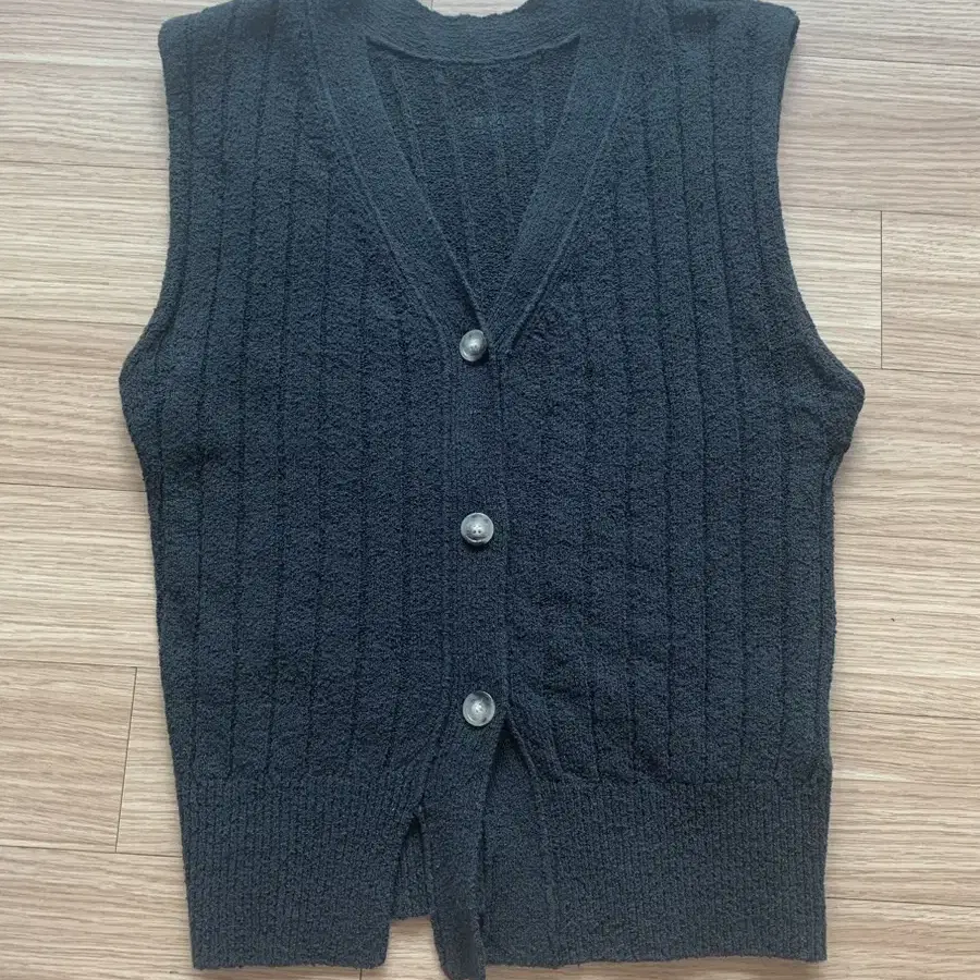 satur vest 세터 베스트 모스그린 M size