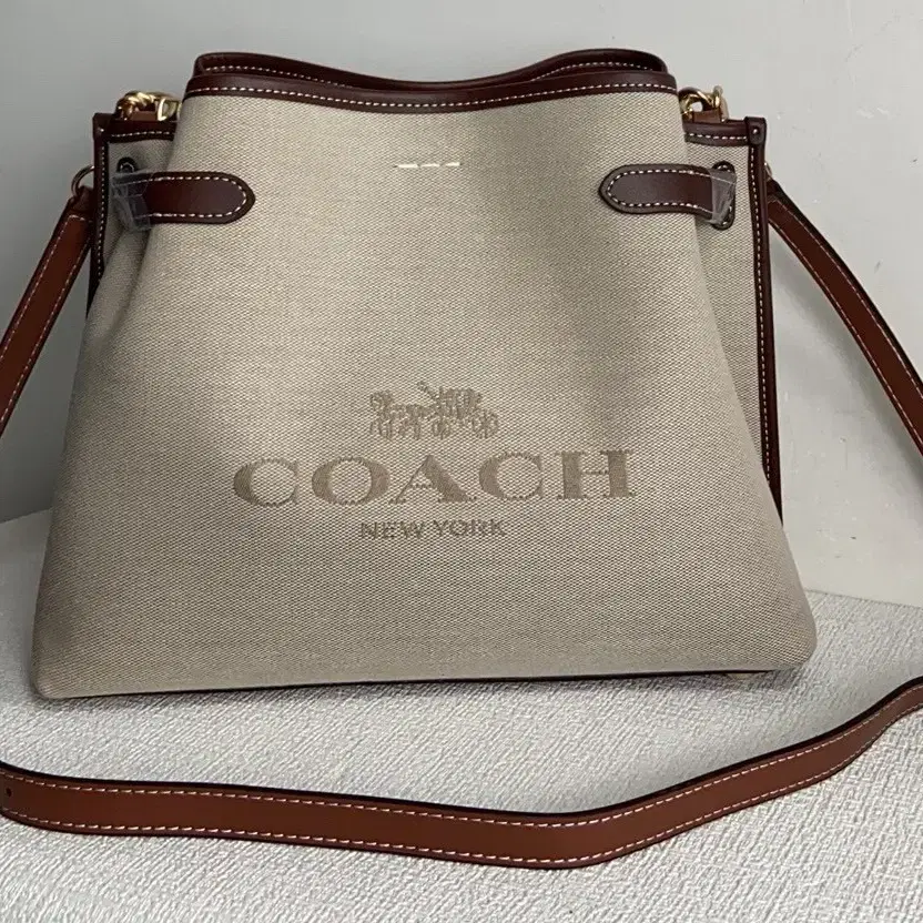 코치 Coach CH190 Hannashoulderbaq