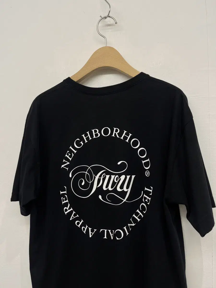 Neighborhood Lettering Vahn Short Sleeve Tee