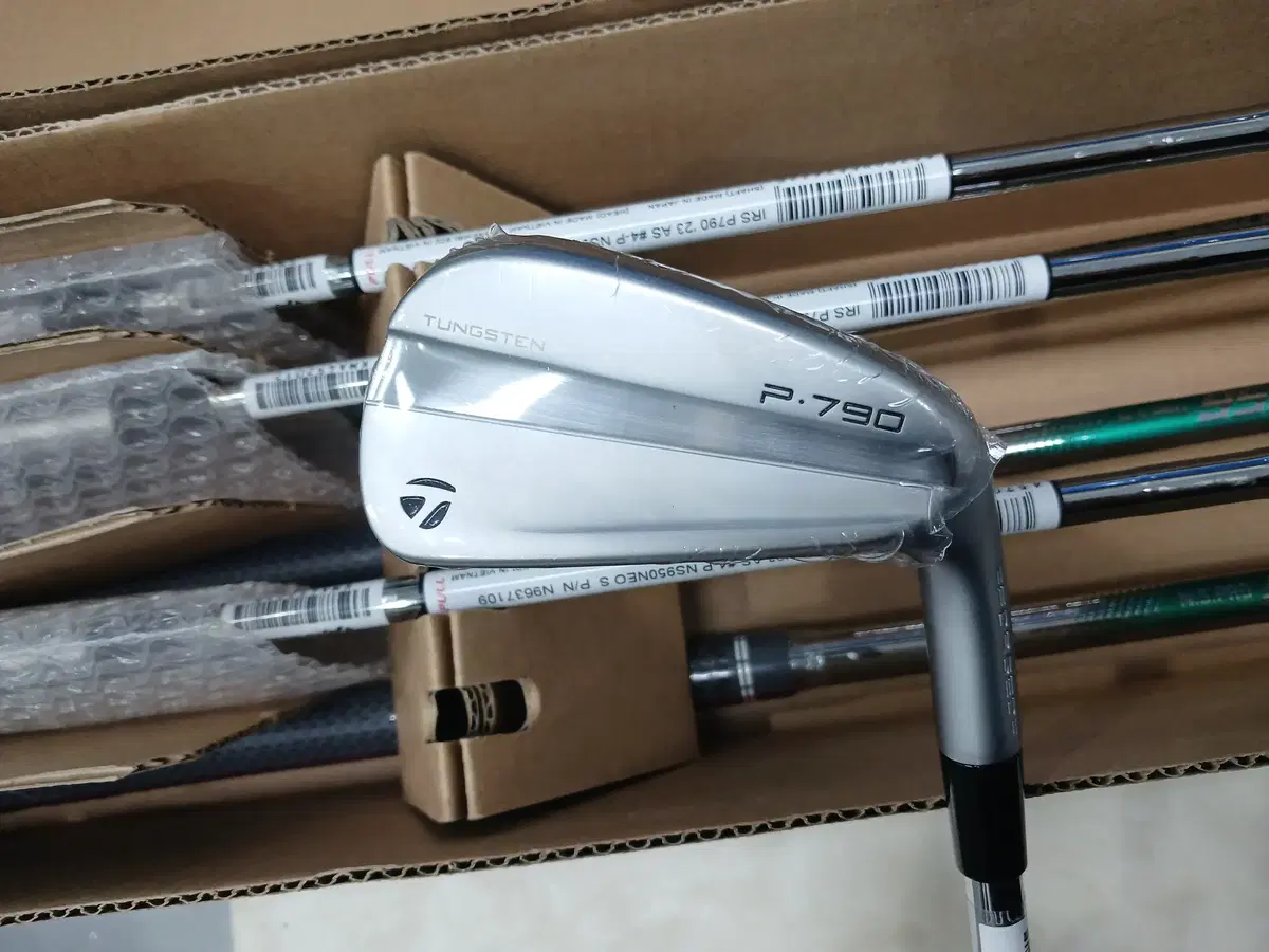 Teko Genuine) All new p790(4-p)7-iron,NS Neo 950 S-strength shaft