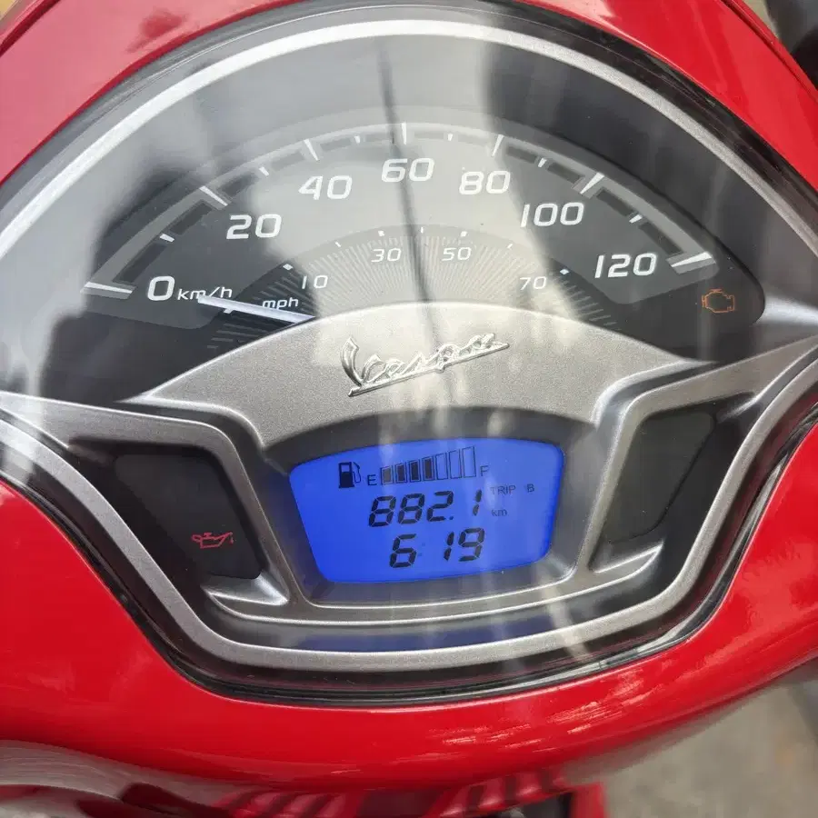 인천) 베스파 LX125 ABS 23년식 3,000km