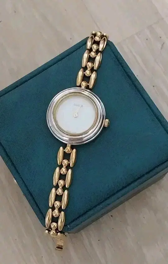 Gucci Keum Watch (17.5 cm)