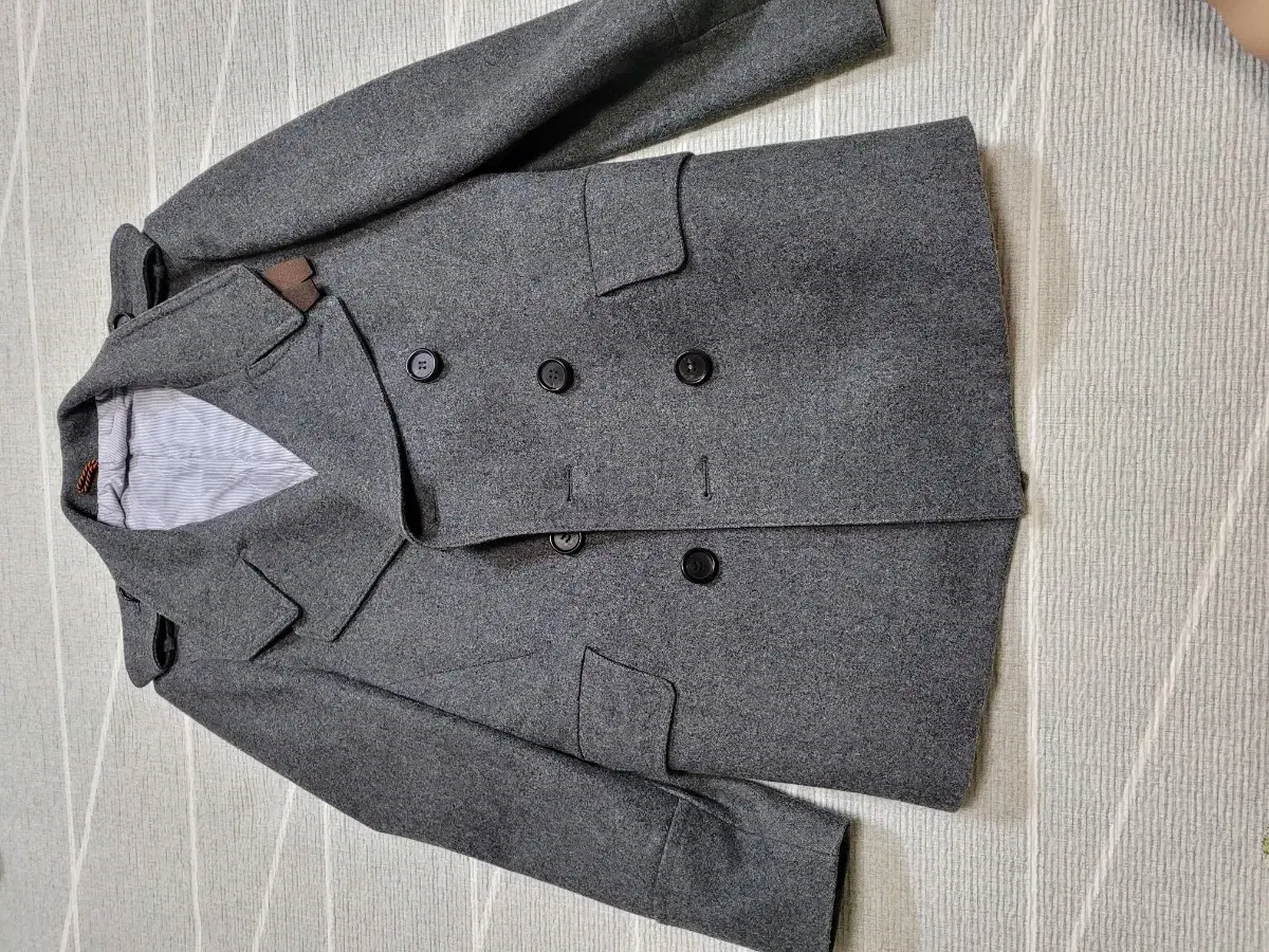 Custom mellow gray lambskin momo duffel coat