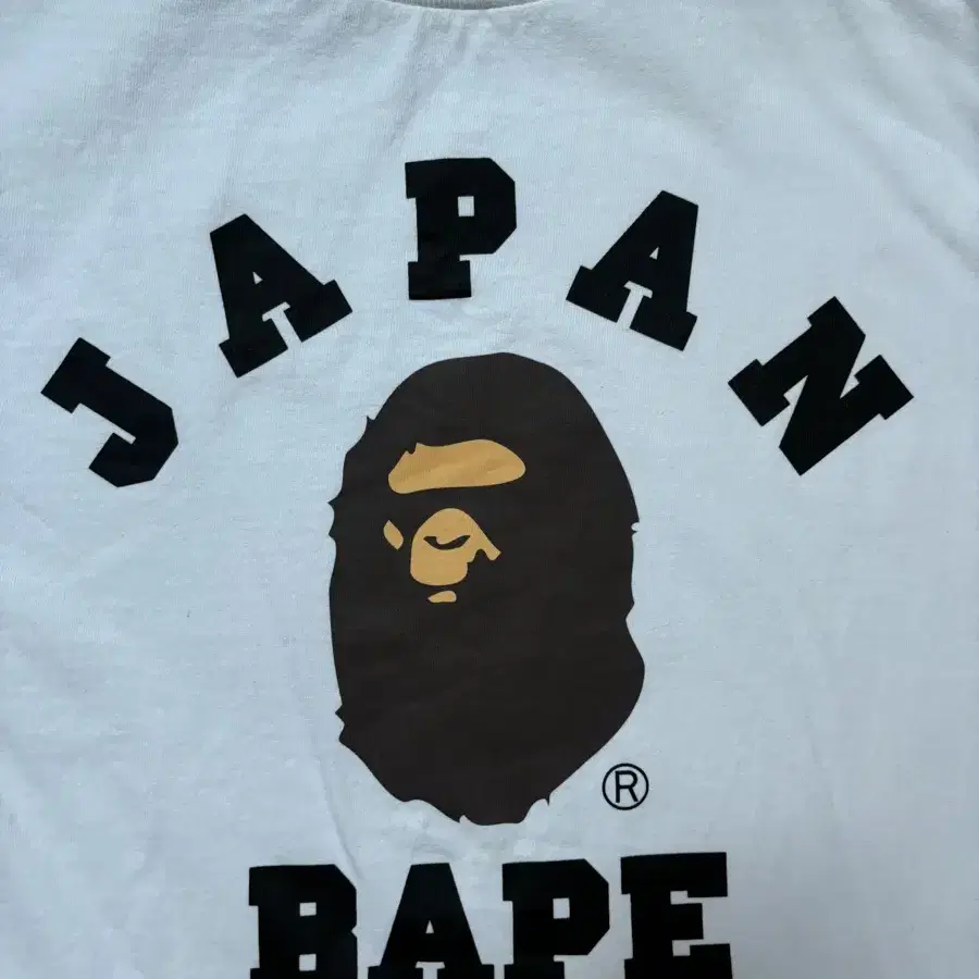 베이프 반팔 BAPE m사이즈(마지막가격내림)