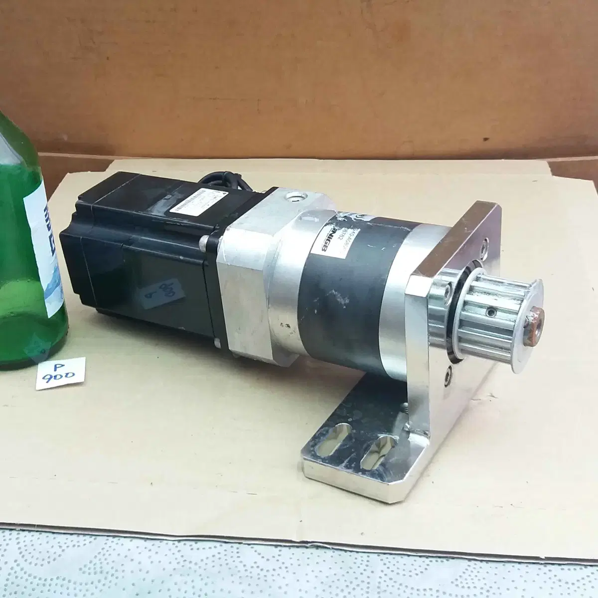 AC SERVO MOTOR SGMPH-04AAA4B 야스카와 P900