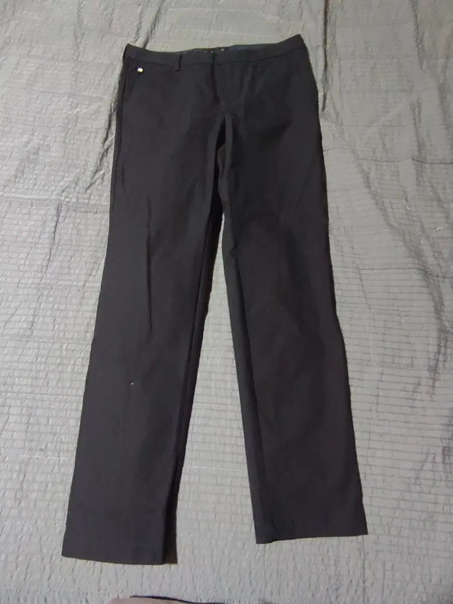 Hugo Boss Performance Slim Fit Slacks 48 (32-33) New