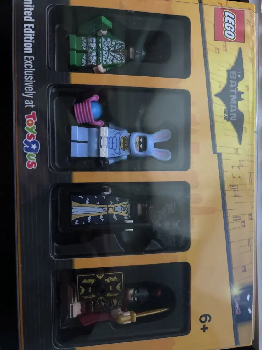 LEGO Batman limited edition 4-piece set