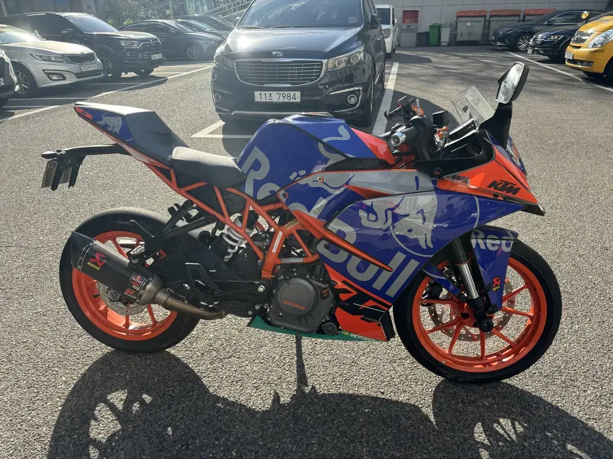 17년 KTM RC390 쿼터급 알차