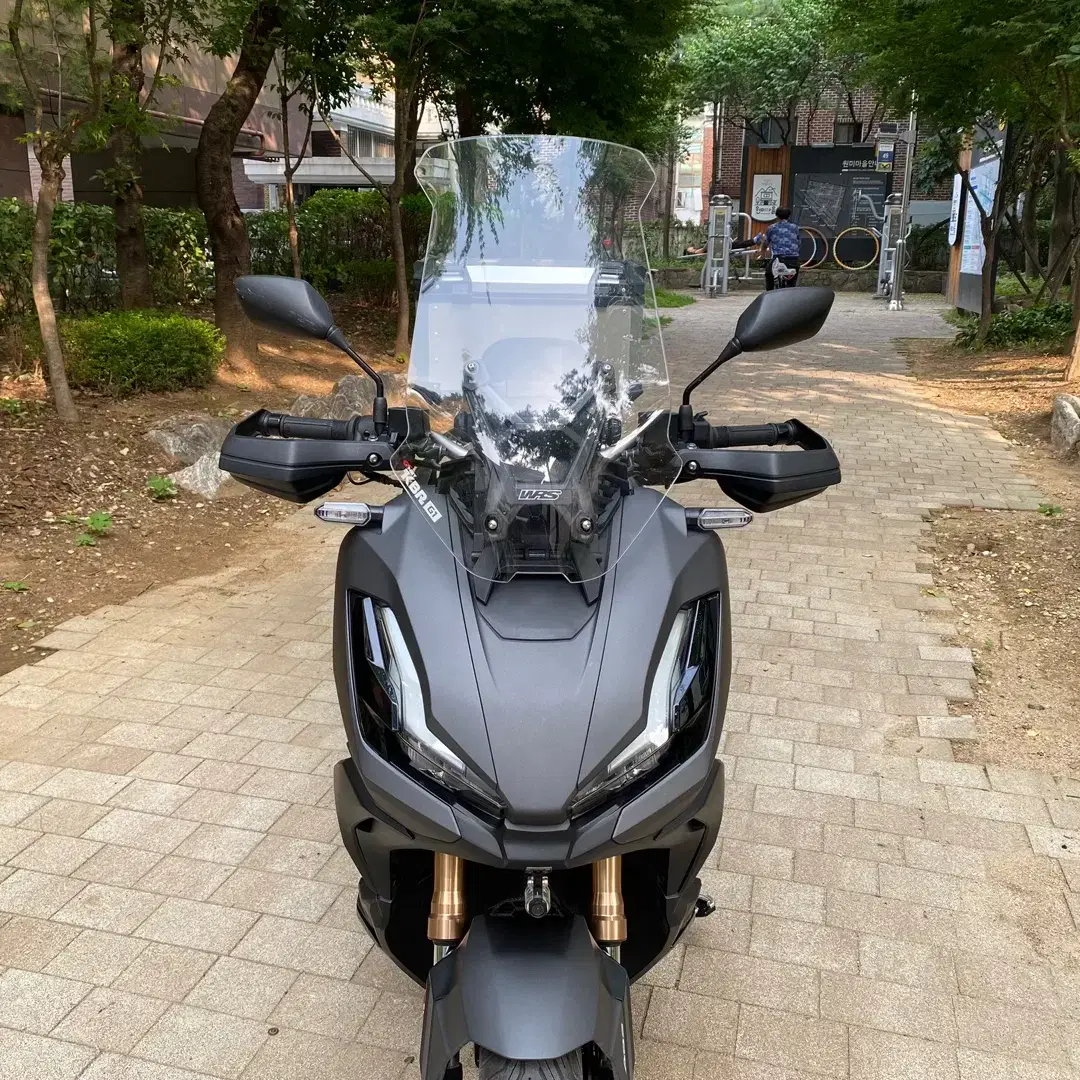 2023년 X-ADV350 생활튜닝 바이크 판매합니다