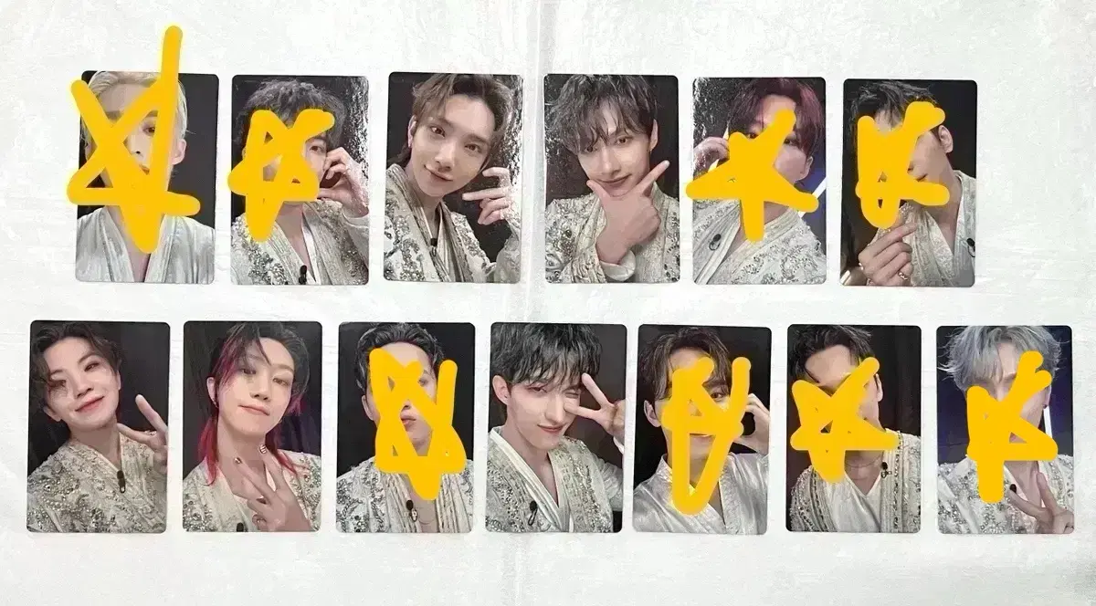 Follow Deco photocard to sell version A (price down)