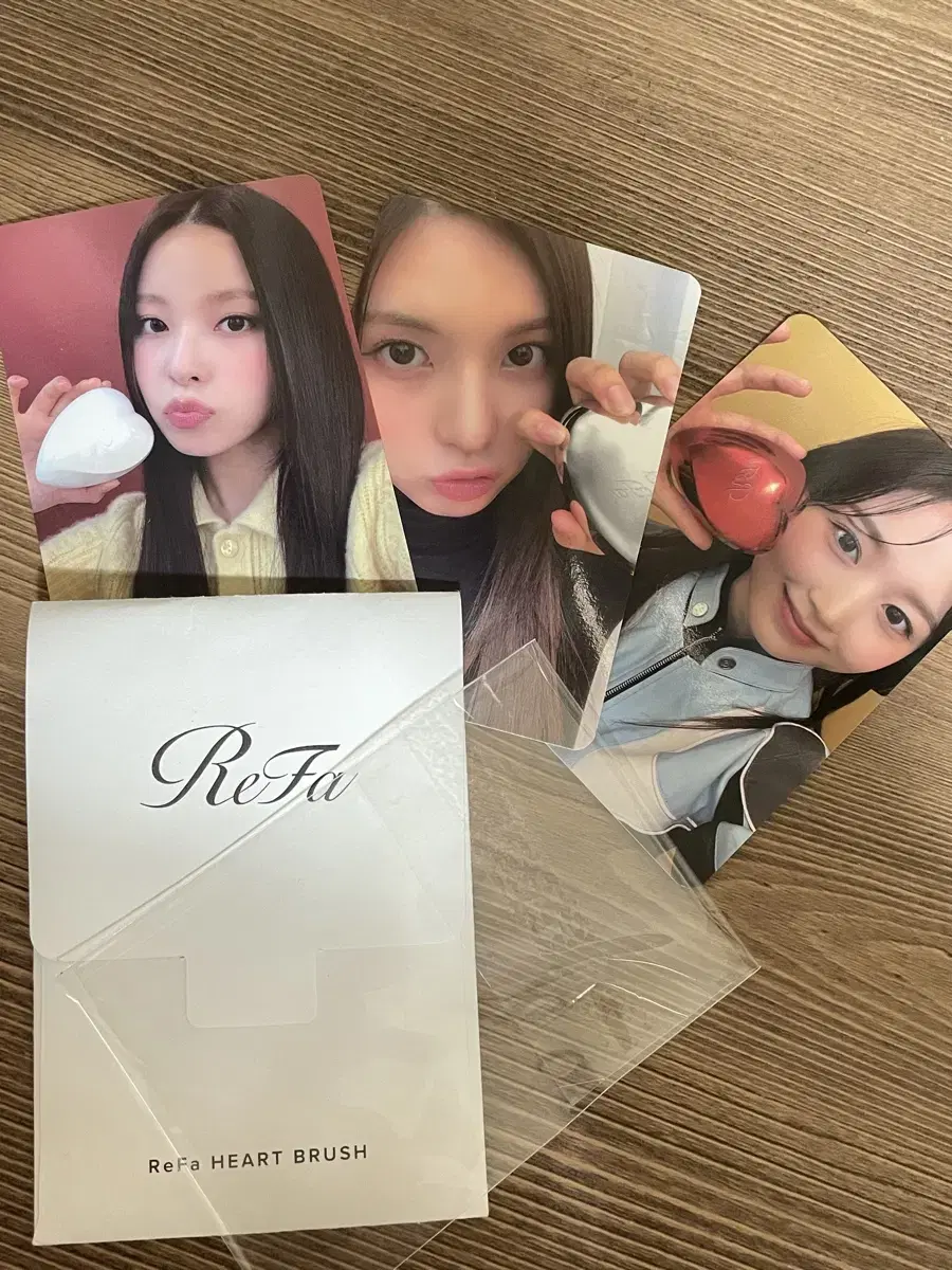 Anmix Ripa Heart Brush Olive Young photocard wts