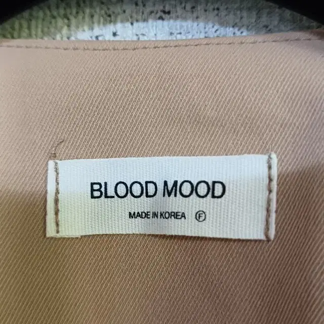 BLOODMOOD 퍼프소매 긴팔원피스 (66)