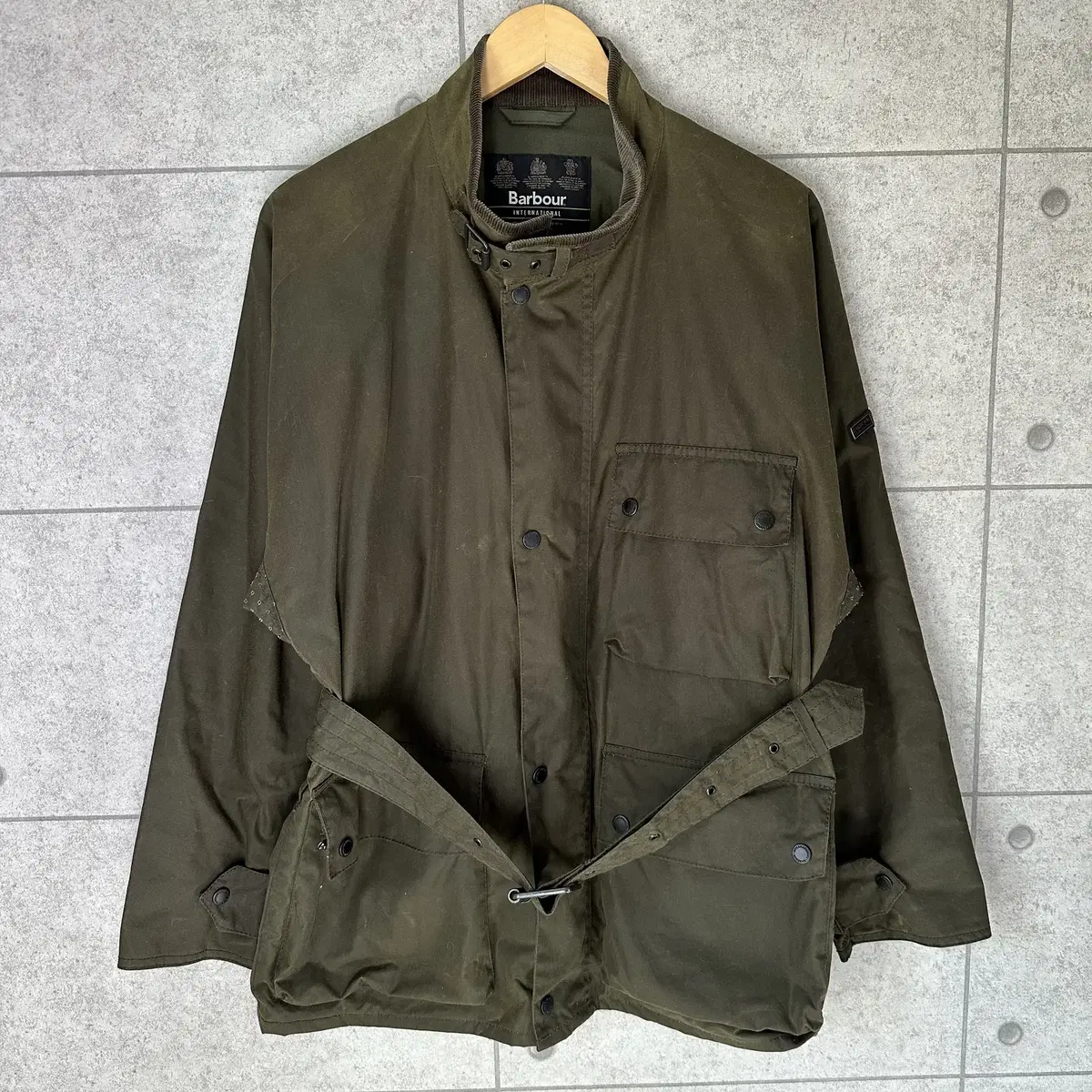 [L] Barbour International trajan belted wax jacket 7021