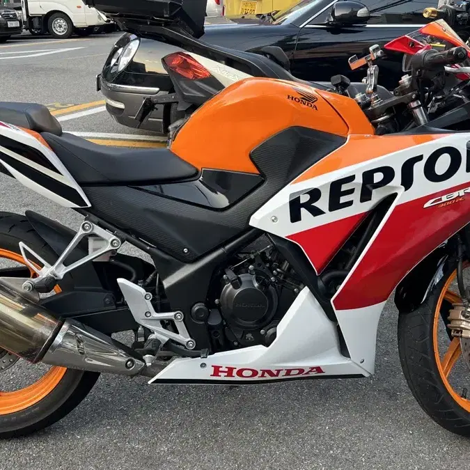 CBR300R