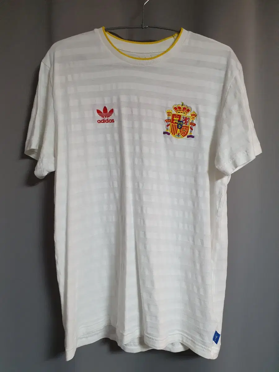 adidas Firebird Flame Spain Short Sleeve T-Shirt