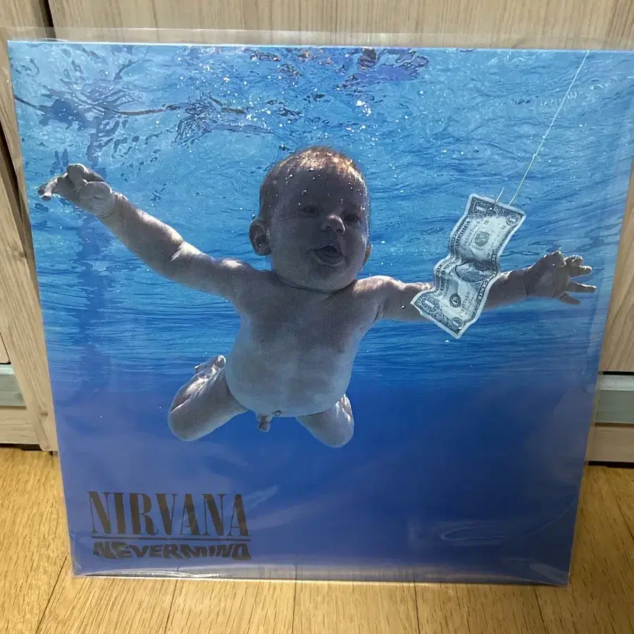 미개봉 NIRVANA NEVERMIND 바이닐 판매합니다