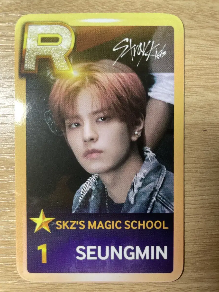 Straykids seungmin Shussee Mission photocard WTS