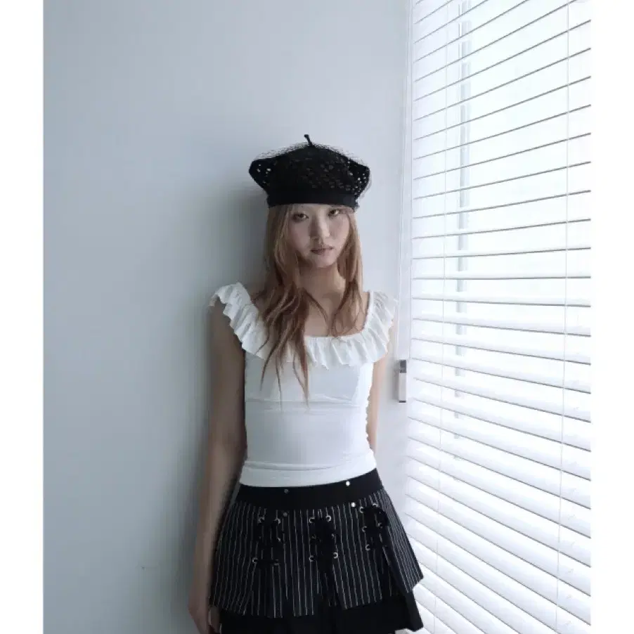 Cladda 클라따 HEIDI SLEEVELESS BK