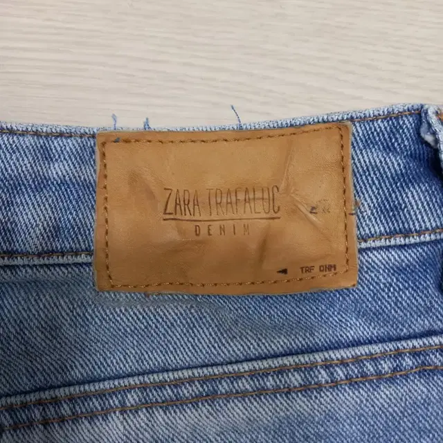 27 ZARA TRF 데님 리메이크 핫팬츠 연청 27-527