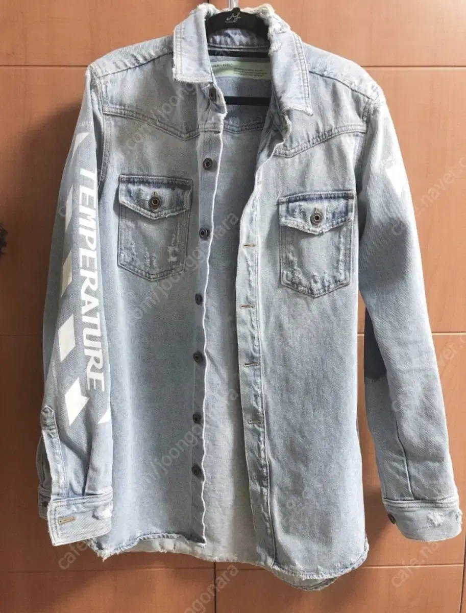 Sell off-white denim shirt