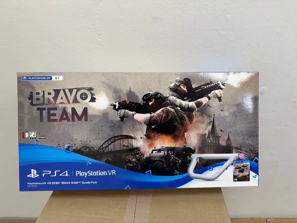 PS4 Bravo Team VR Shooting Controller sealed New Domestic