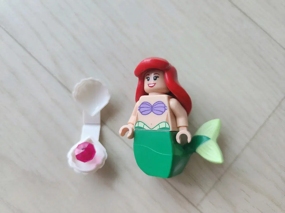 LEGO 71012 The Little Mermaid Ariel Ariel Minifigure for sale