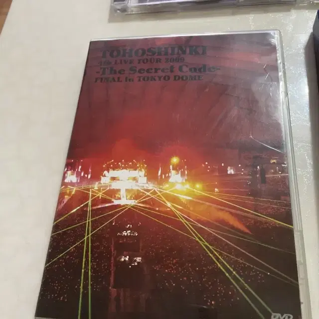 엑소 코코팝 앨범 / 동방신기 돔 콘서트 DVD