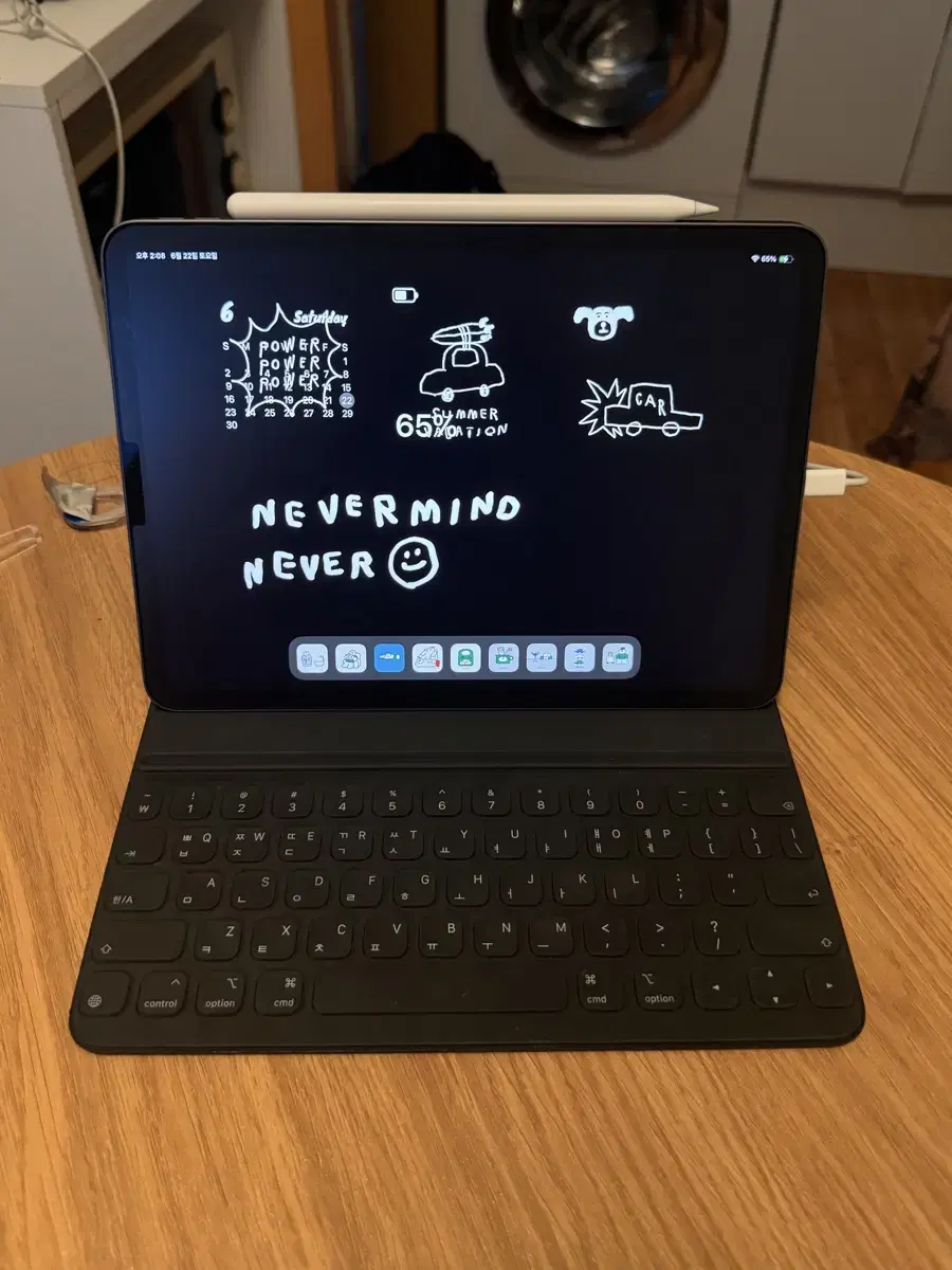 iPad Pro 11 3rd Generation 256 WIFI (Magic Keyboard Original + Apple Pencil2)