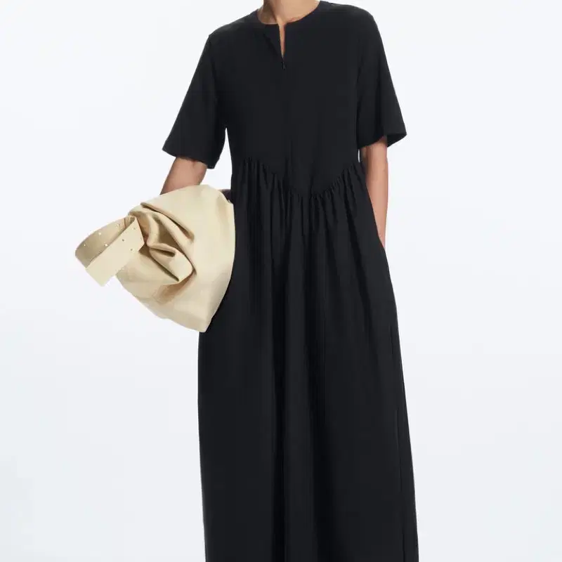 코스 COS OVERSIZED ASYMMETRIC-WAIST DRESS