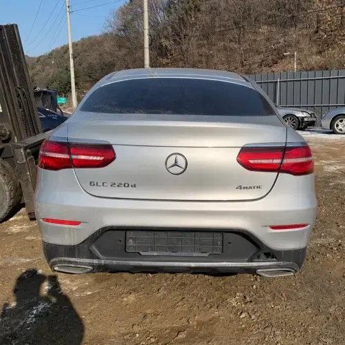 벤츠 c253 glc220d 2017년 255821 분해 판매합니다