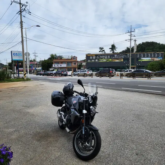 23년식 F900R 9,9xxKm 블랙 무꿍 무사고 판매