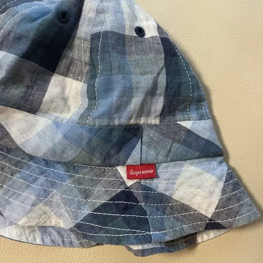 Supreme Plaid Bell Hat 슈프림 체크 버킷햇