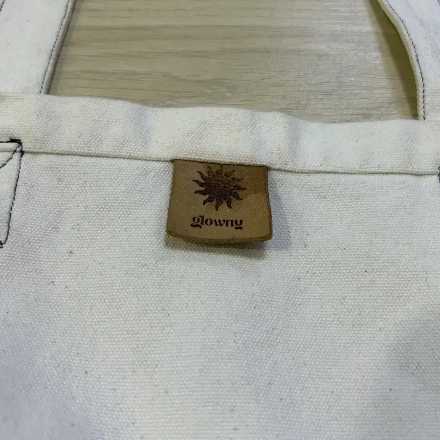 glowny canvas tote bag ivory 글로니 캔버스 토트백