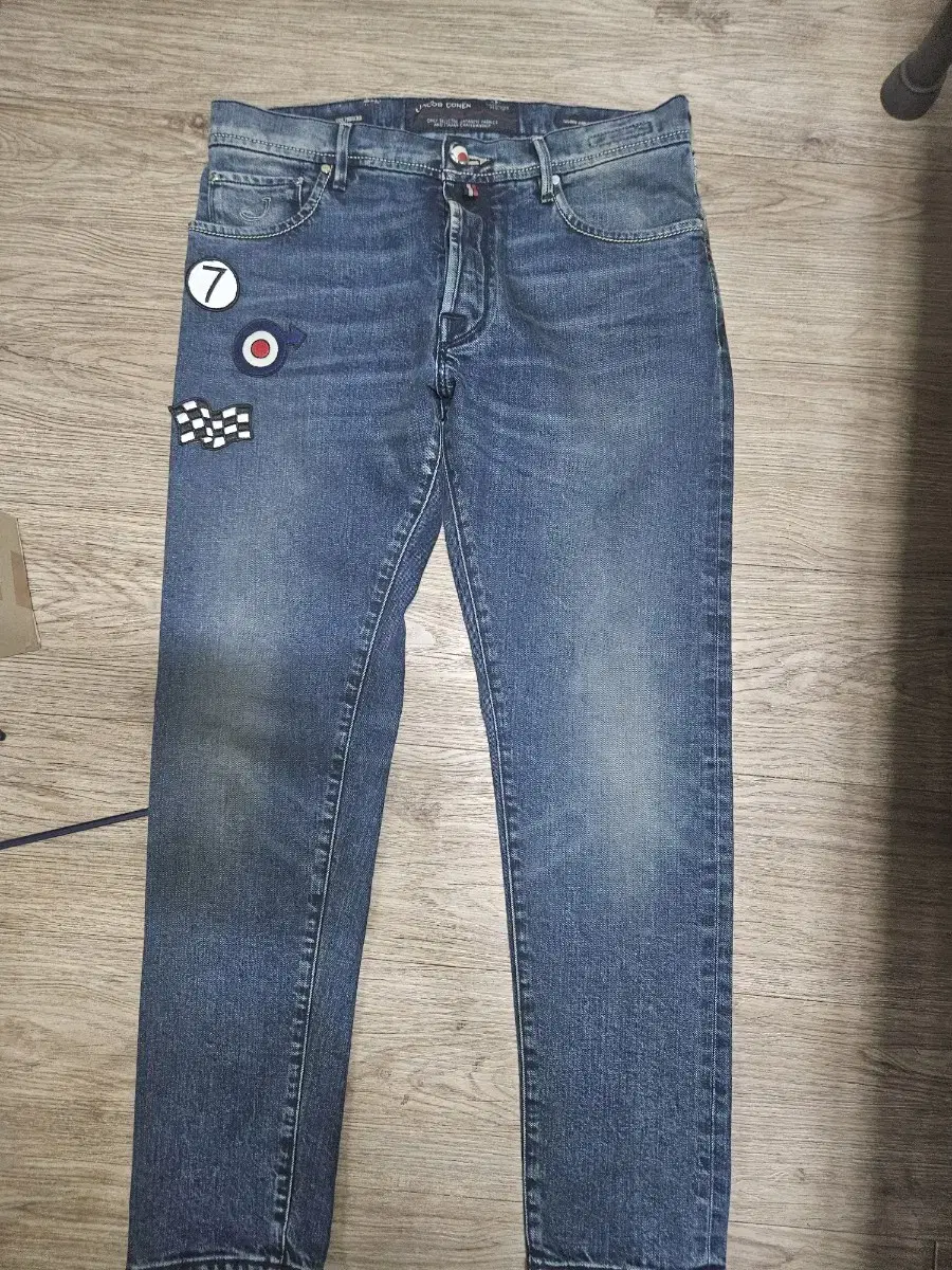 Jacob CohenGenuine Jeans