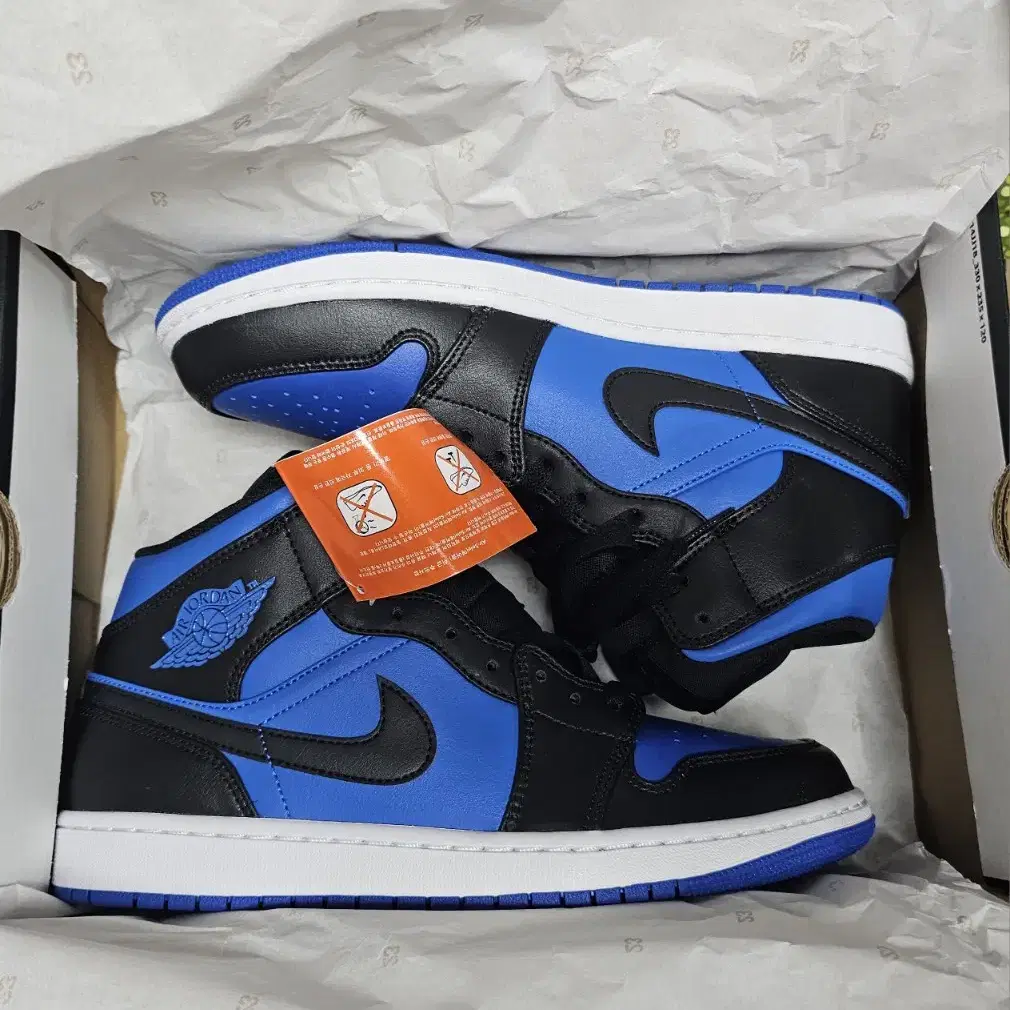 새상품) Air Jordan 1 Mid Black Royal Blue 2