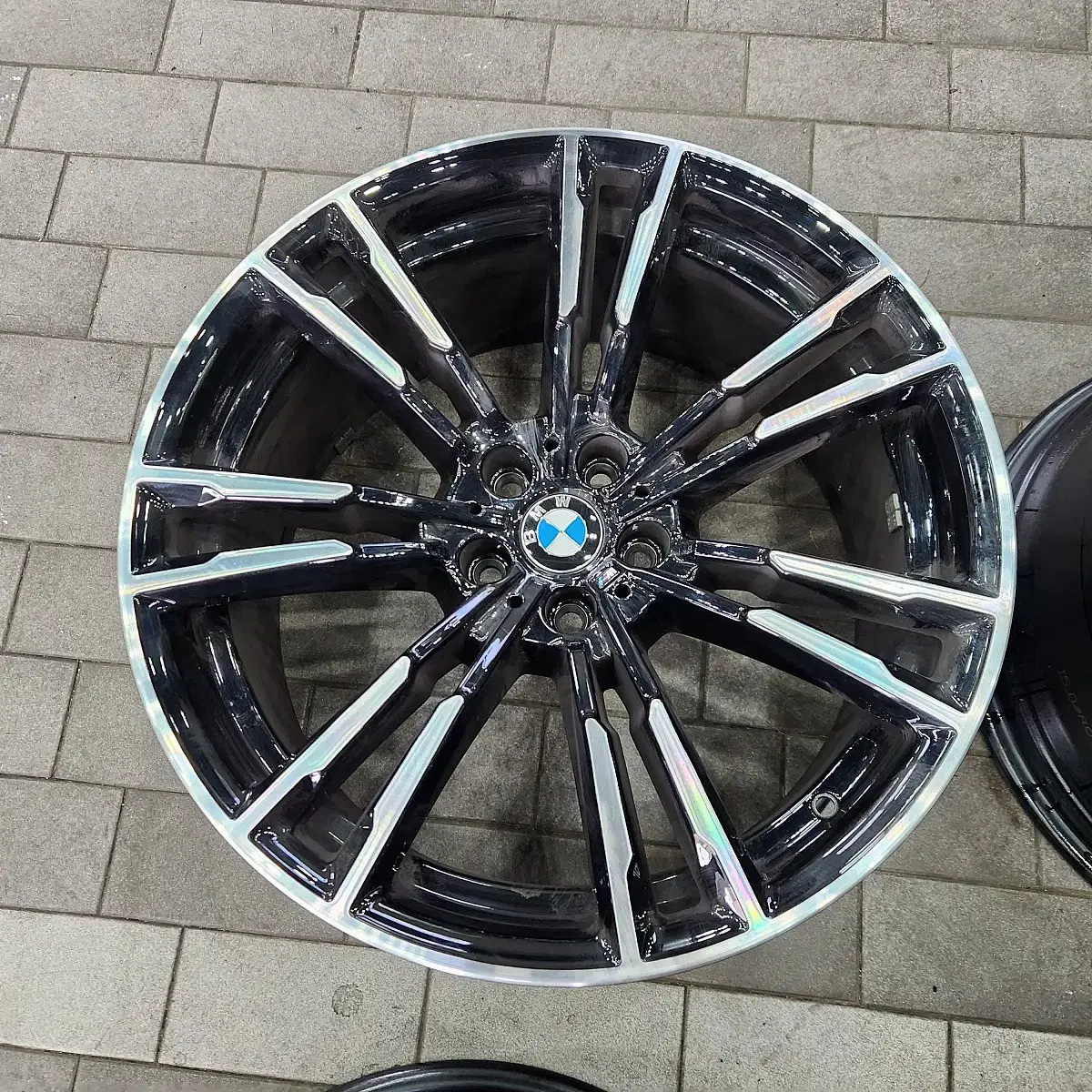 bmw f90 m5 706m 순정 20인치 휠 한대분 판매합니다