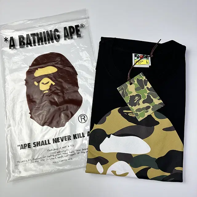 BAPE 1st Camo Big Ape Head Tee 베이프 티셔츠