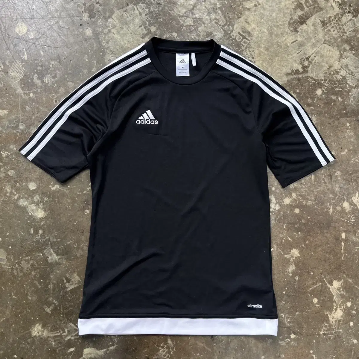 95) Adidas Klaimakul Vahn Short Sleeve Tee