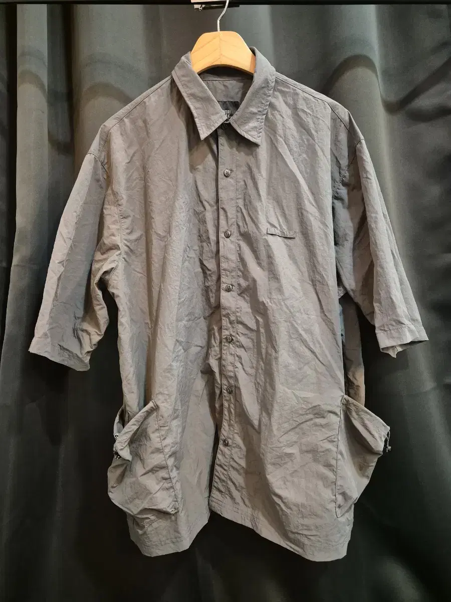 DimitriBlack nylon wide-shirt