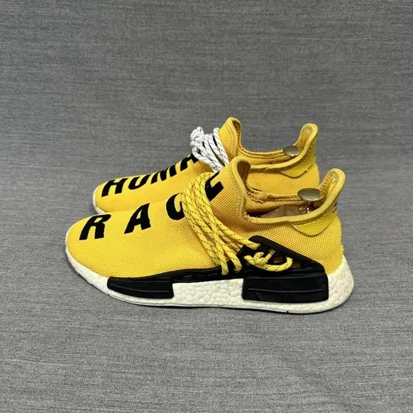 아디다스 퍼렐윌리엄스 HU NMD 운동화/남성(255mm)/s9695